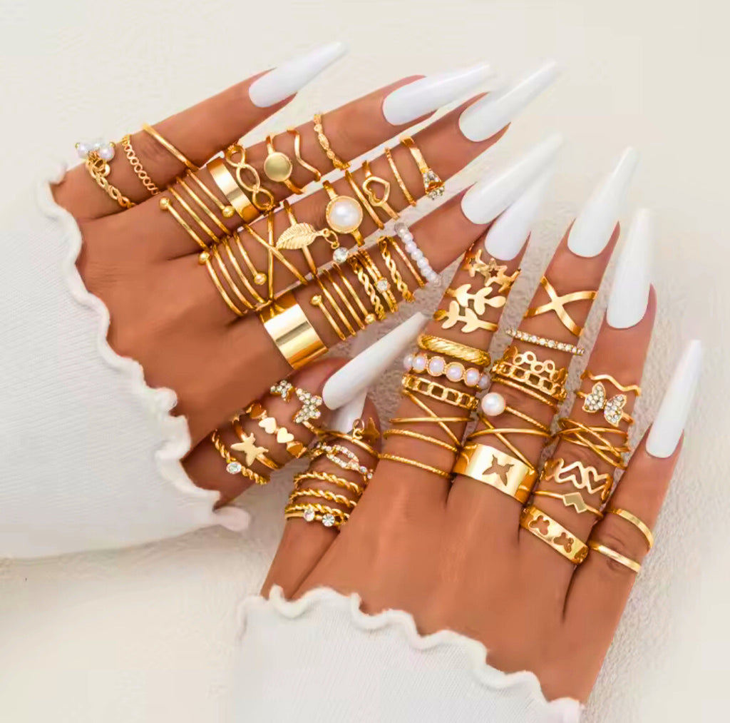 Arvinie 52-Piece Stackable Ring Collection — Gold & Silver Vintage Rings, Zircon Accents