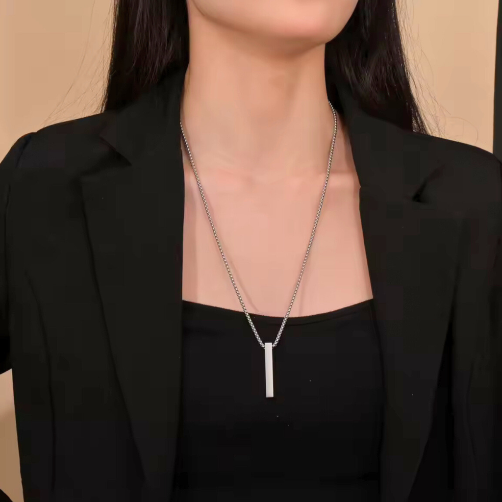 Arvinie Minimalist Bar Pendant Necklace — Stainless Steel Bar Necklace in Gold, Silver, or Black