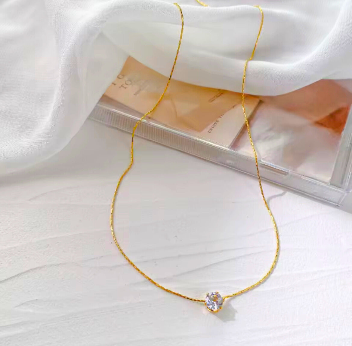 Arvinie Minimalist Zircon Pendant Necklace — Stainless Steel Necklace with 18K Gold-Plated or Silver-Tone Finish