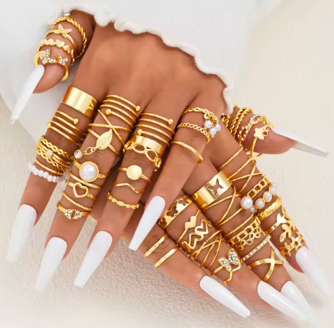 Arvinie 52-Piece Stackable Ring Collection — Gold & Silver Vintage Rings, Zircon Accents